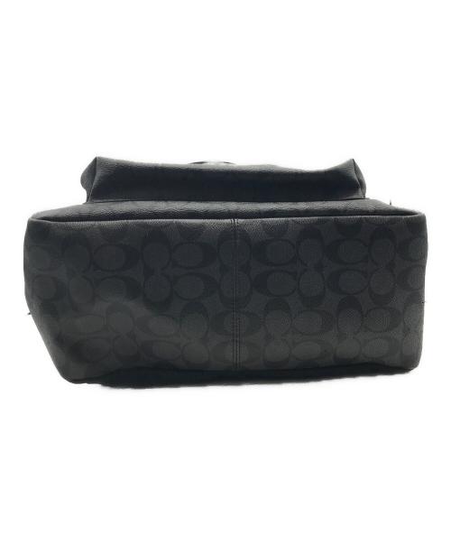 COACH（コーチ）COACH (コーチ) シグネイチャーバックパック ブラックの古着・服飾アイテム