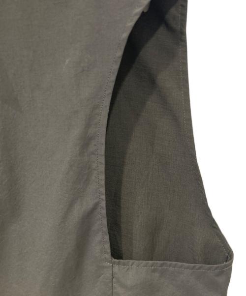 RIM.ARK（リムアーク）RIM.ARK (リムアーク) Over sized riders vest（特大ライダーズベスト） グレー サイズ:Freeの古着・服飾アイテム