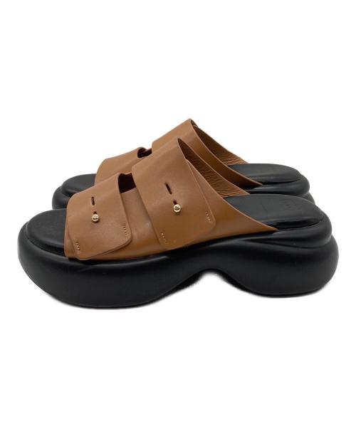 RIM.ARK（リムアーク）RIM.ARK (リムアーク) Volume sole sandal ブラウン サイズ:23.5cmの古着・服飾アイテム