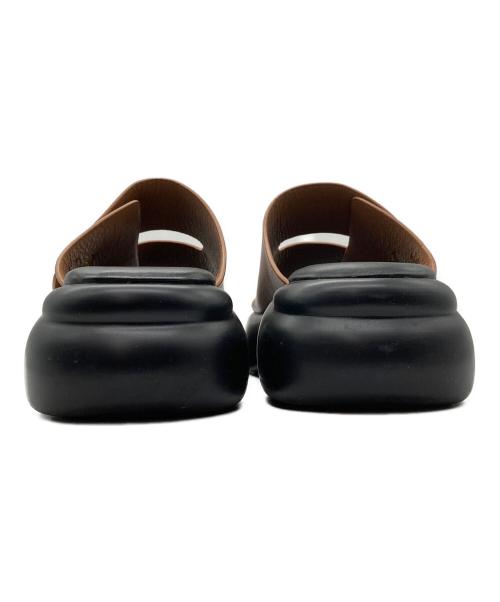 RIM.ARK（リムアーク）RIM.ARK (リムアーク) Volume sole sandal ブラウン サイズ:23.5cmの古着・服飾アイテム