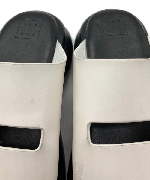 RIM.ARK（リムアーク）RIM.ARK (リムアーク) Volume sole sandal ブラック サイズ:23.5cmの古着・服飾アイテム