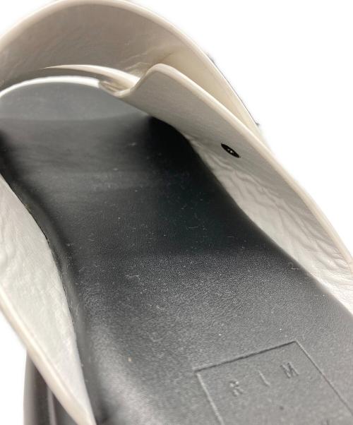 RIM.ARK（リムアーク）RIM.ARK (リムアーク) Volume sole sandal ブラック サイズ:23.5cmの古着・服飾アイテム