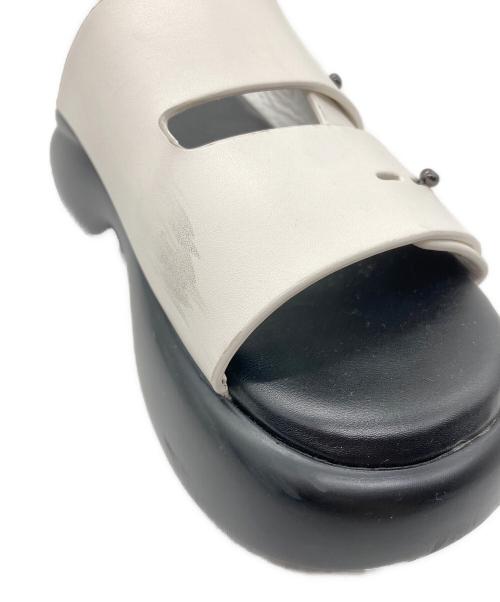 RIM.ARK（リムアーク）RIM.ARK (リムアーク) Volume sole sandal ブラック サイズ:23.5cmの古着・服飾アイテム