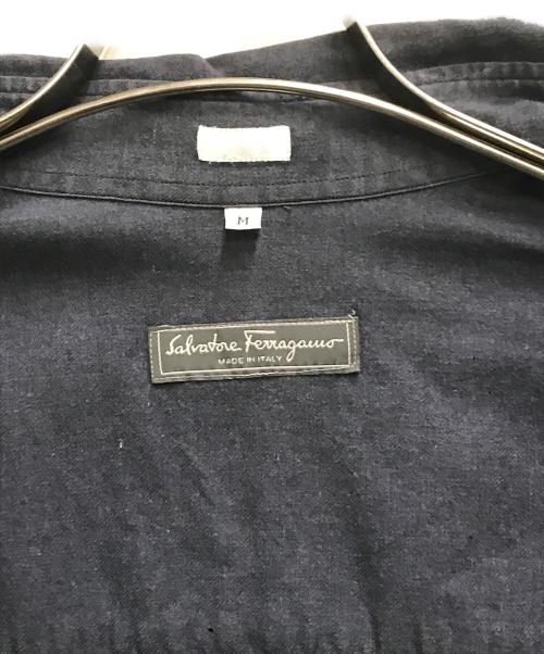 Salvatore Ferragamo（サルヴァトーレ フェラガモ）Salvatore Ferragamo (サルヴァトーレ フェラガモ) レギュラーカラーシャツ グレー サイズ:Mの古着・服飾アイテム