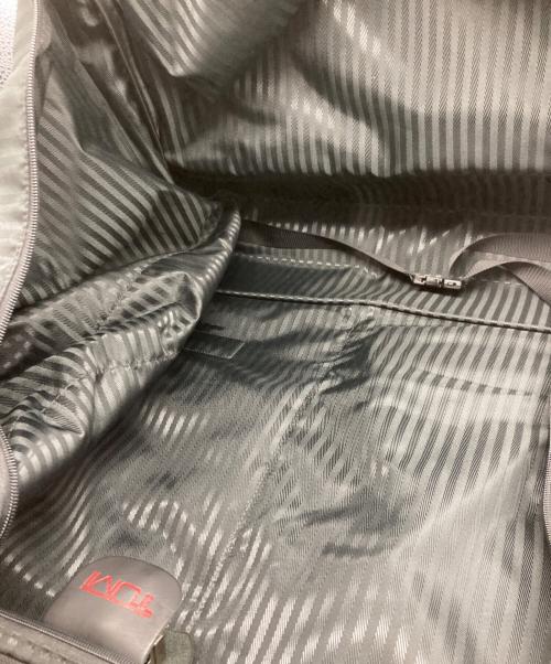 TUMI（トゥミ）TUMI (トゥミ) 42インチデラックスガーメントバッグ ブラックの古着・服飾アイテム