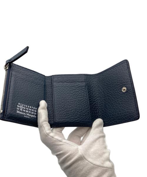 Maison Margiela（メゾンマルジェラ）Maison Margiela (メゾンマルジェラ) Zip Compact tri fold wallet ネイビーの古着・服飾アイテム