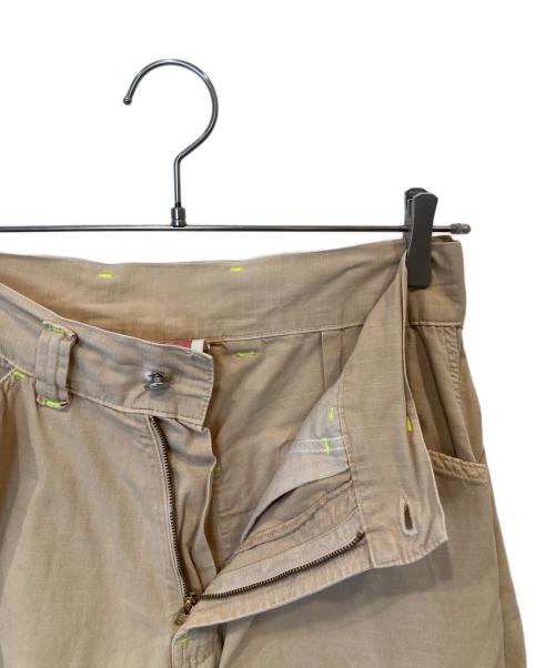 55DSL（フィフテーファイブディーエスエル）55DSL (フィフテーファイブディーエスエル) 00's カーゴパンツ ベージュ サイズ:76cm (W30)の古着・服飾アイテム