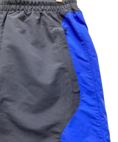 PALACE（パレス）PALACE (パレス) DUO SHELL SHORT ネイビー サイズ:Sの古着・服飾アイテム