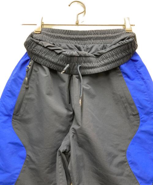 PALACE（パレス）PALACE (パレス) DUO SHELL SHORT ネイビー サイズ:Sの古着・服飾アイテム