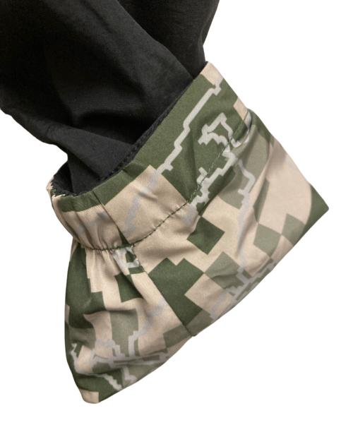 UMBRO（アンブロ）UMBRO (アンブロ) HELLRAZOR (ヘルレイザー) NEW WORLD DIGITAL CAMO REVERSIBLE JACKET ブラック サイズ:Lの古着・服飾アイテム