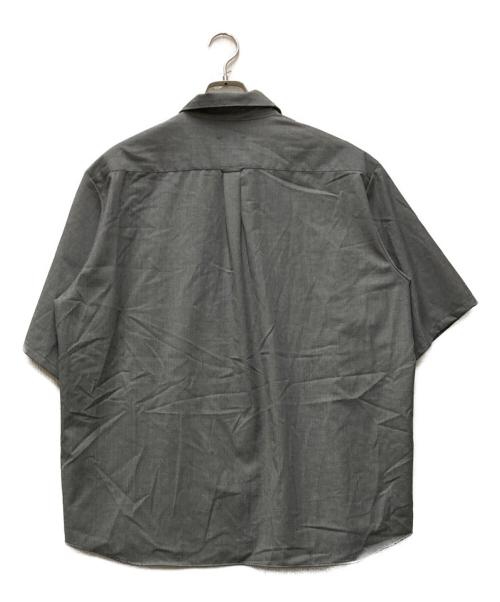 SOPHNET.（ソフネット）SOPHNET. (ソフネット) SUMMER STRETCH WOOL S/S SHIRT グレー サイズ:Lの古着・服飾アイテム