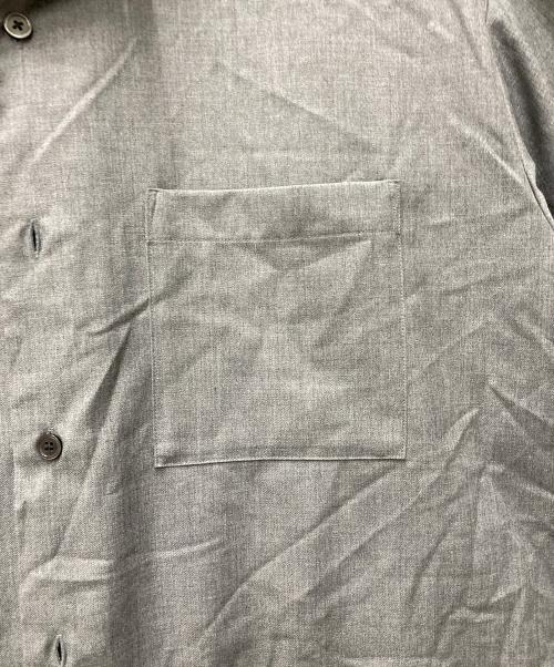 SOPHNET.（ソフネット）SOPHNET. (ソフネット) SUMMER STRETCH WOOL S/S SHIRT グレー サイズ:Lの古着・服飾アイテム
