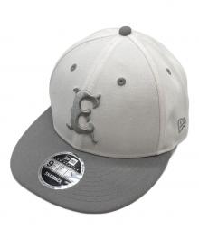 New Era×midium rare（ニューエラ）の古着「キャップ」｜ホワイト×グレー