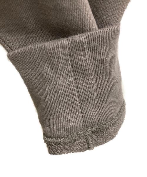 C.E（シーイー）C.E (シーイー) PANEL SHOULDER CREW NECK グレー サイズ:Lの古着・服飾アイテム