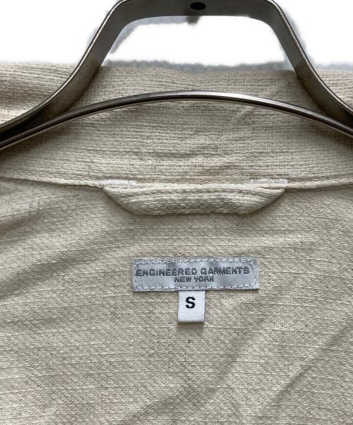 Engineered Garments（エンジニアドガーメンツ）Engineered Garments (エンジニアドガーメンツ) Trucker Jacket M-CL Java Cloth ベージュ サイズ:Sの古着・服飾アイテム