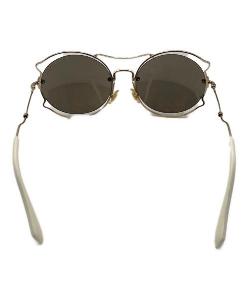 MIU MIU（ミュウミュウ）MIU MIU (ミュウミュウ) サングラス グレー サイズ:57□19の古着・服飾アイテム