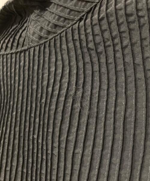 YACCO MARICARD（ヤッコマリカルド）YACCO MARICARD (ヤッコマリカルド) プリーツベスト ブラック サイズ:N（バスト91~104・身長154~162））の古着・服飾アイテム