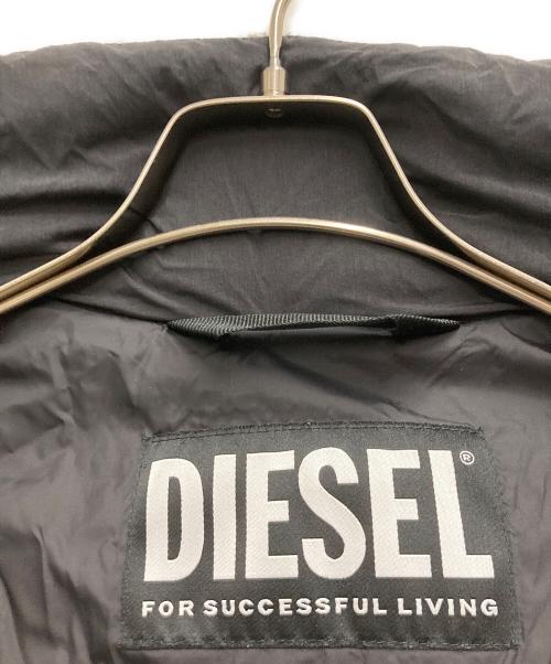 DIESEL（ディーゼル）DIESEL (ディーゼル) W-PEYTON-SHORT ダウンジャケット ブラック サイズ:Sの古着・服飾アイテム