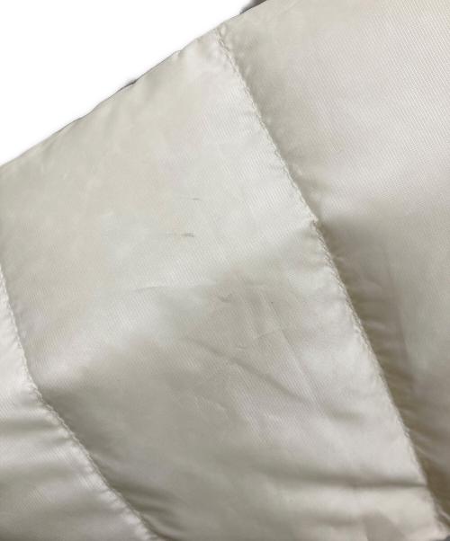 Liberaiders（リベレイダース）Liberaiders (リベレイダース) DOWN HALF ZIP HOODIE アイボリー サイズ:Ⅿの古着・服飾アイテム