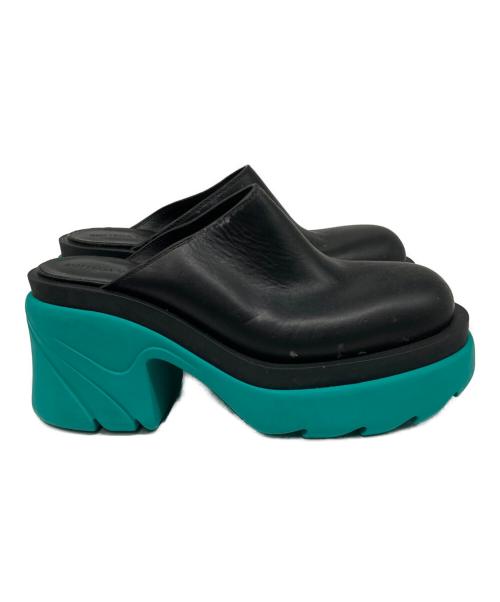BOTTEGA VENETA（ボッテガベネタ）BOTTEGA VENETA (ボッテガベネタ) フラッシュ レザーサボサンダル ブラック×ライトブルー サイズ:37の古着・服飾アイテム