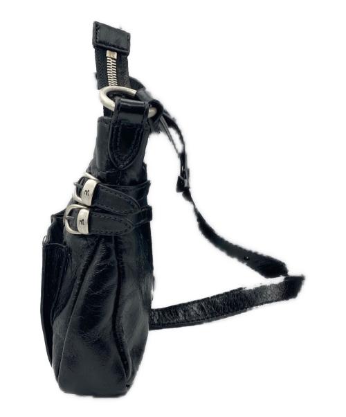 MARGESHERWOOD（マージシャーウッド）MARGESHERWOOD (マージシャーウッド) OUTPOCKETSHOULDER ブラックの古着・服飾アイテム