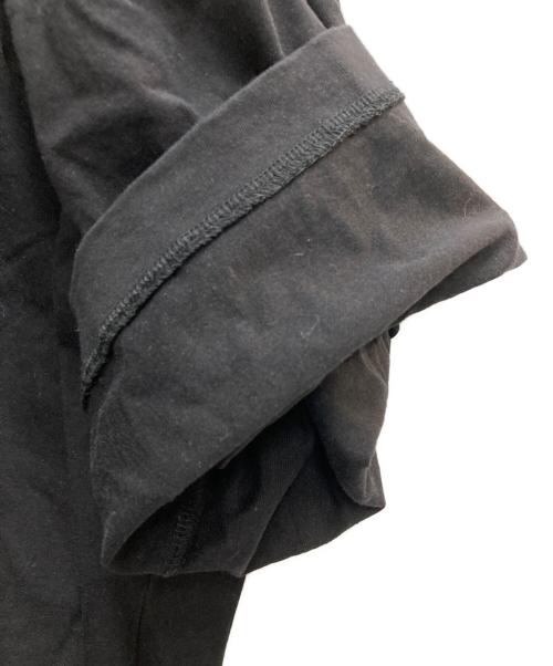 TOGA ARCHIVES（トーガアーカイブス）TOGA ARCHIVES (トーガアーカイブス) Cotton jersey zip Tーshirt ブラック サイズ:38の古着・服飾アイテム