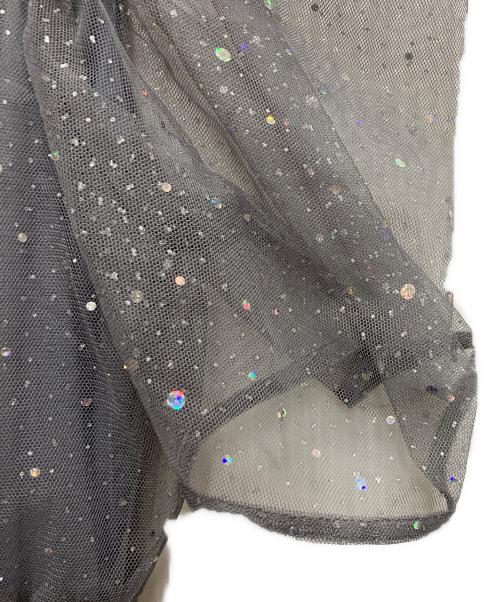 furfur（ファーファー）furfur (ファーファー) ハーフスリーブラメチュールドレス グレー サイズ:FREEの古着・服飾アイテム