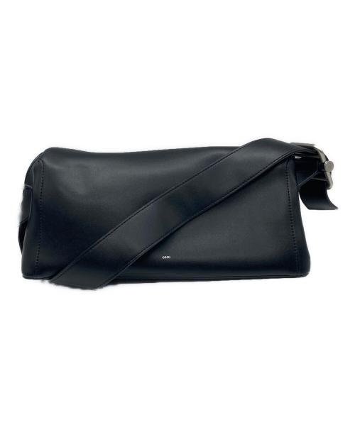 osoi（オソイ）osoi (オソイ) ショルダーバッグ ブラックの古着・服飾アイテム