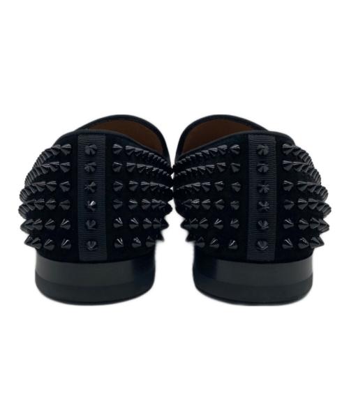 Christian Louboutin（クリスチャン・ルブタン）Christian Louboutin (クリスチャン・ルブタン) スパイクスタッズタッセルローファー ブラック サイズ:41の古着・服飾アイテム