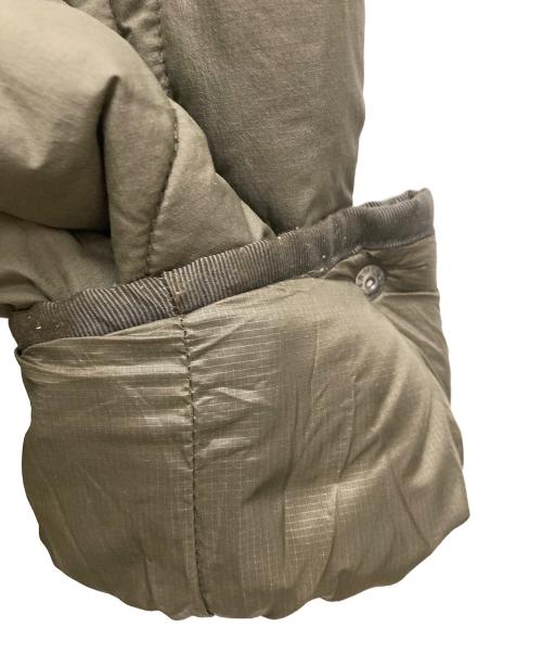 WILD THINGS（ワイルドシングス）WILD THINGS (ワイルドシングス) TOMORROW LAND (トゥモローランド) 別注 プリマロフト キルティングコート オリーブ サイズ:FREEの古着・服飾アイテム