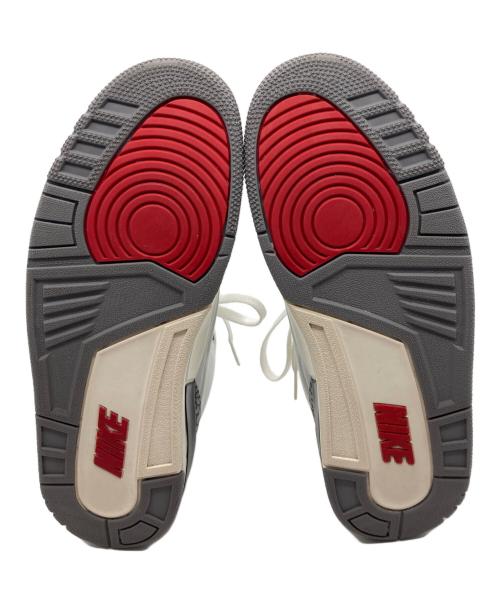 NIKE（ナイキ）NIKE (ナイキ) スニーカー ホワイト サイズ:US　9の古着・服飾アイテム