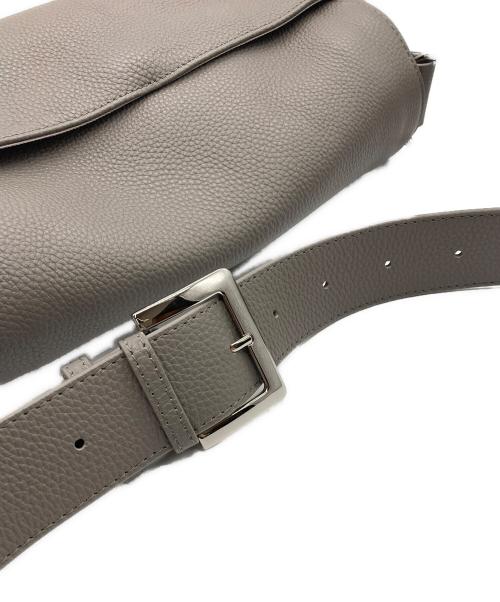 BEARDSLEY（ビアズリー）BEARDSLEY (ビアズリー) レザーショルダーバッグ ベージュの古着・服飾アイテム