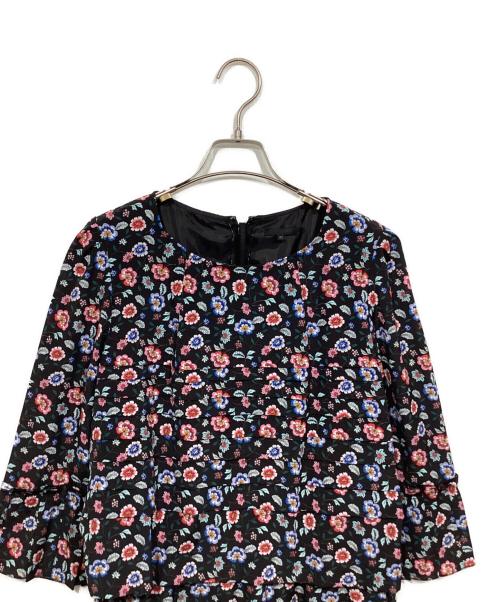 TO BE CHIC（トゥービーシック）TO BE CHIC (トゥービーシック) フラワーボウタイワンピース ブラック サイズ:42の古着・服飾アイテム