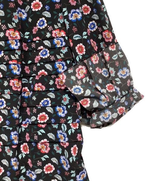 TO BE CHIC（トゥービーシック）TO BE CHIC (トゥービーシック) フラワーボウタイワンピース ブラック サイズ:42の古着・服飾アイテム