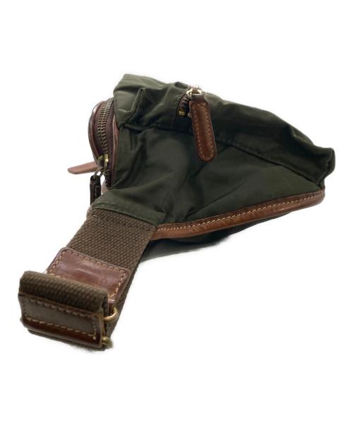 Felisi（フェリージ）Felisi (フェリージ) ボディバッグ カーキの古着・服飾アイテム