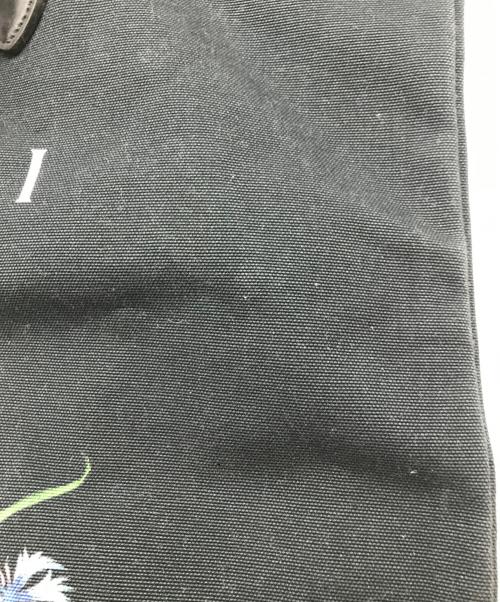 GUCCI（グッチ）GUCCI (グッチ) キャンバストートバッグ ブラックの古着・服飾アイテム