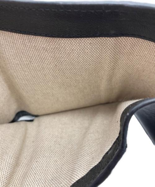 JIMMY CHOO（ジミーチュウ）JIMMY CHOO (ジミーチュウ) ビジュー3つ折り財布 ブラックの古着・服飾アイテム