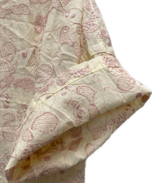 Marble SUD（マーブルシュッド）Marble SUD (マーブルシュッド) 満版QQパンダ刺繍シャツ ベージュ サイズ:ｆreeの古着・服飾アイテム