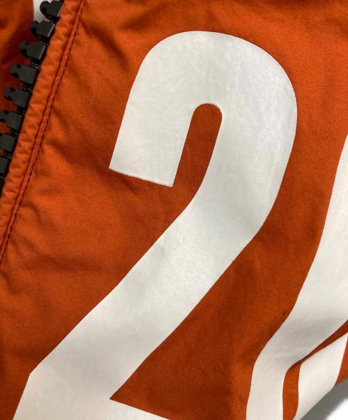 Maison MIHARA YASUHIRO（メゾン ミハラ ヤスヒロ）Maison MIHARA YASUHIRO (メゾン ミハラ ヤスヒロ) 2WAYブルゾン オレンジ×レッド サイズ:46の古着・服飾アイテム