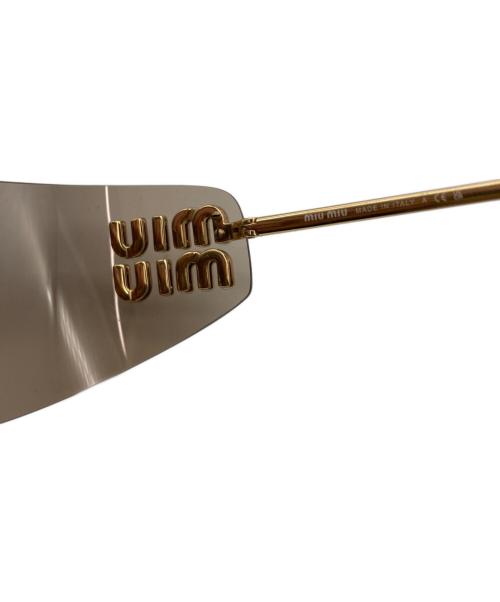 MIU MIU（ミュウミュウ）MIU MIU (ミュウミュウ) 夜明けのサングラス ゴールド サイズ:75□14 110の古着・服飾アイテム