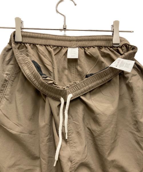 JJJJound（ジョウンド）JJJJound (ジョウンド) Camper Short ブラウン サイズ:Mの古着・服飾アイテム