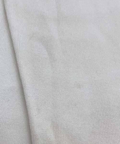 M-PREMIER COUTURE（エムプルミエクチュール）M-PREMIER COUTURE (エムプルミエクチュール) パールハイネックプルオーバー　F743-001 ホワイト サイズ:36の古着・服飾アイテム