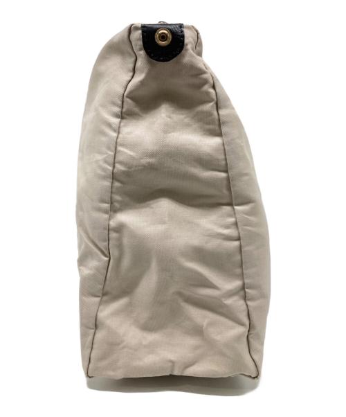 Roberta di camerino（ロベルタ ディ カメリーノ）Roberta di camerino (ロベルタ ディ カメリーノ) クリアトートバッグ ベージュの古着・服飾アイテム