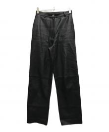 BACCA（バッカ）の古着「ソフトシープレザー セミワイドストレートパンツ」｜ブラック