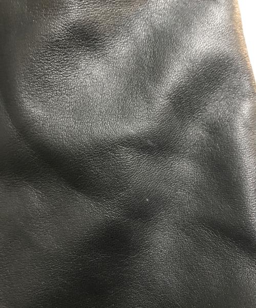 BACCA（バッカ）BACCA (バッカ) ソフトシープレザー セミワイドストレートパンツ ブラック サイズ:32の古着・服飾アイテム