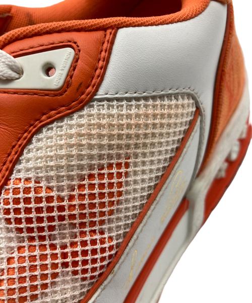 LOUIS VUITTON（ルイ ヴィトン）LOUIS VUITTON (ルイ ヴィトン) LVトレイナー ライン オレンジ×ホワイト サイズ:9 1/2の古着・服飾アイテム