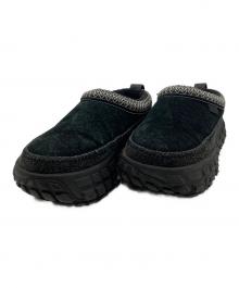UGG（アグ）の古着「Venture Daze」｜ブラック