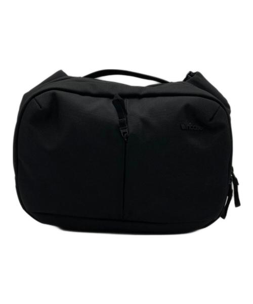 Incase（インケース）Incase (インケース) Tracks Sling 7L ブラックの古着・服飾アイテム