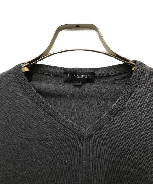 JOHN SMEDLEY（ジョンスメドレー）JOHN SMEDLEY (ジョンスメドレー) メリノウールVネックニット グレー サイズ:Sの古着・服飾アイテム