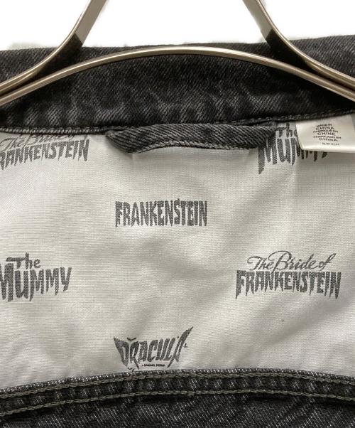 LEVI'S（リーバイス）LEVI'S (リーバイス) UNIVERSAL MONSTERSデニムジャケット ブラック サイズ:Sの古着・服飾アイテム